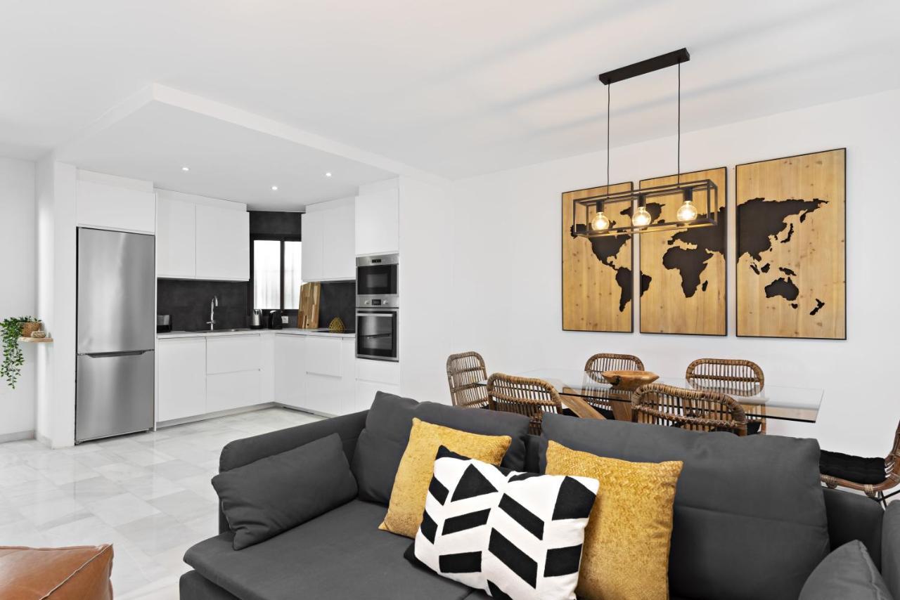 Two Bedroom Apartment In Puerto Banus With Terrace Marbella Bagian luar foto