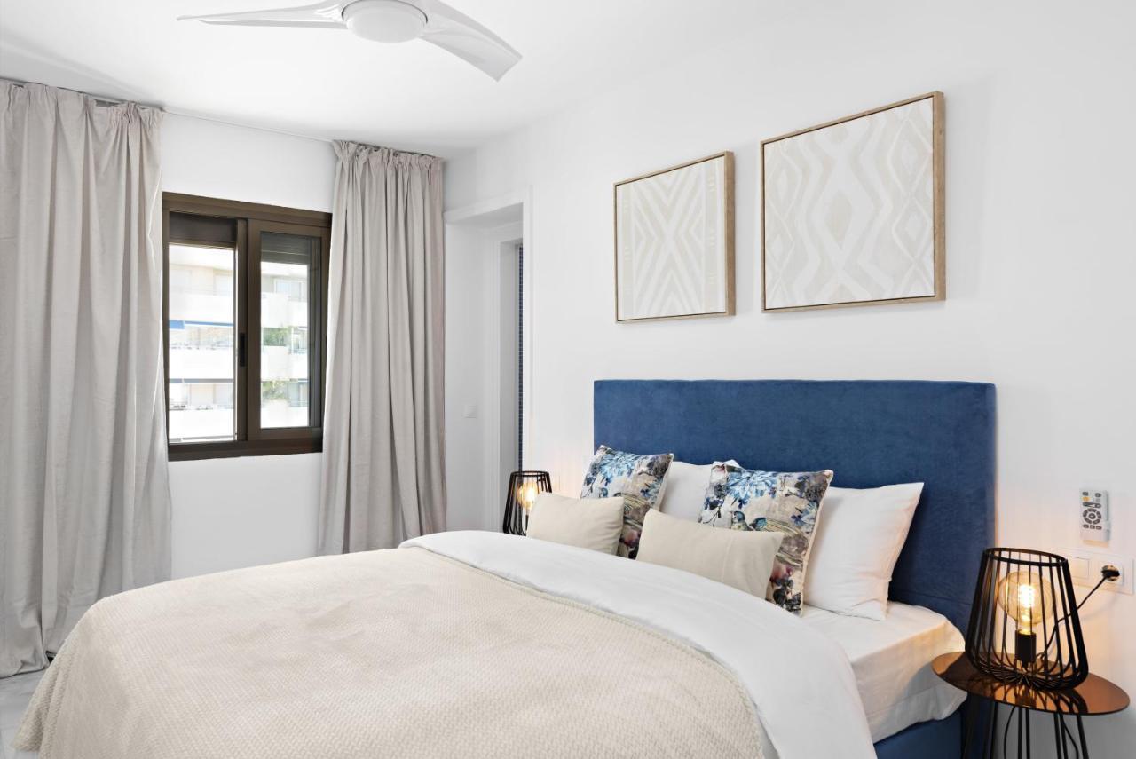 Two Bedroom Apartment In Puerto Banus With Terrace Marbella Bagian luar foto