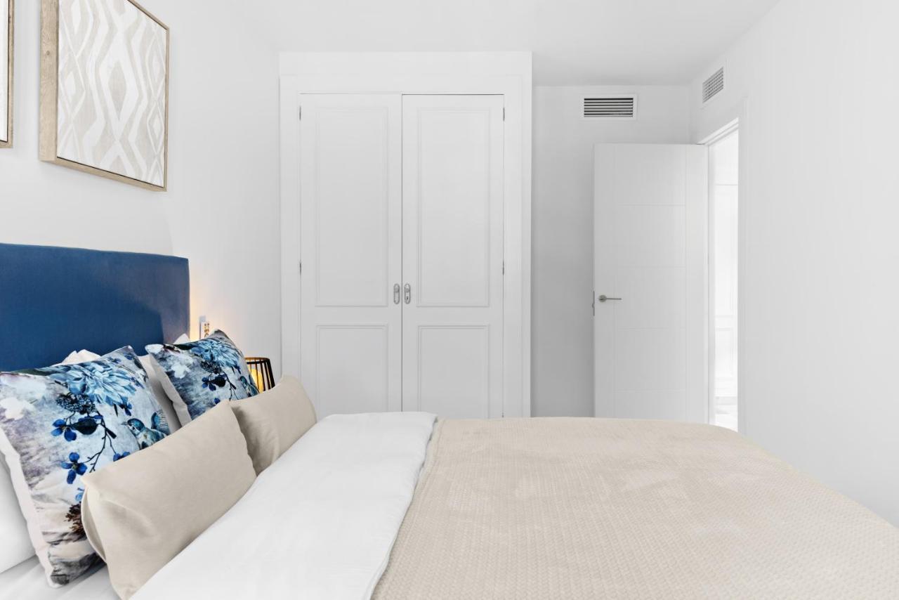 Two Bedroom Apartment In Puerto Banus With Terrace Marbella Bagian luar foto